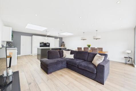 Kitchen/Dining/Living