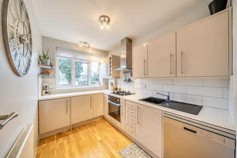 1400924-19-696e2f...