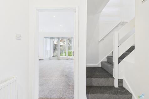 CAM03111G0-PR0422...