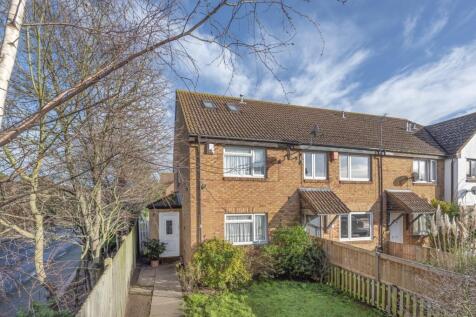 2 Bedroom Houses For Sale In South East London Rightmove