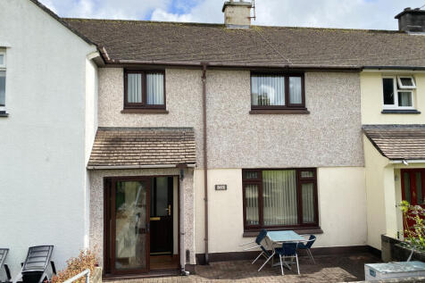 3 Bedroom Mid Terraced House for Sale