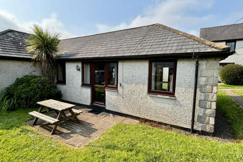 2 Bedroom Semi-Detached House for Sale