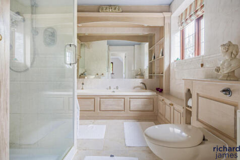 Ensuite To Master