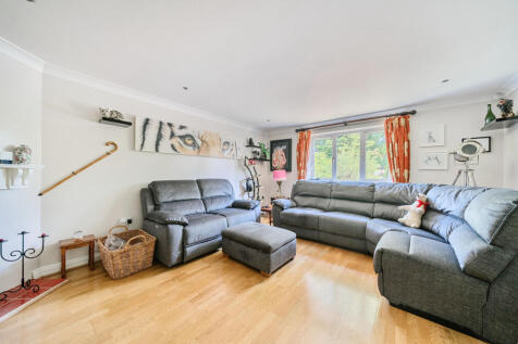 12960702682c974ba66d7arw