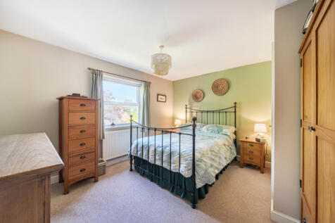 3568232bf5e62181289247arw35