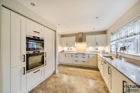 7a5ebed30ae343ae902d63cfa389d662