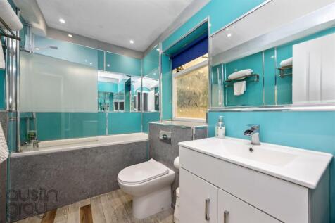 Regency Square, 51-008.jpg