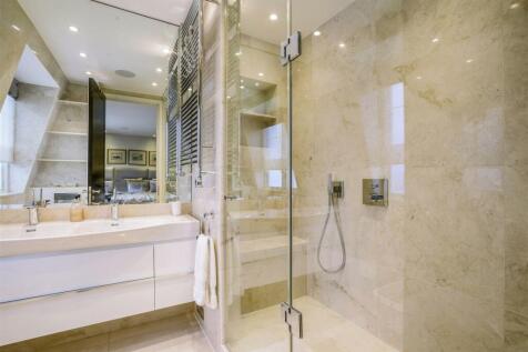 63813_26C Eaton Place  (26).jpg