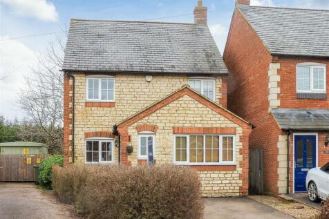 33a High St, Silverstone