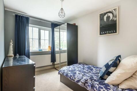 33a High St, Silverstone