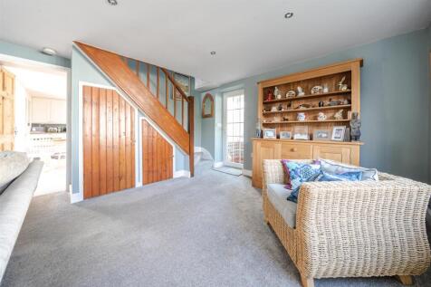 4 Towcester Road, Silverstone