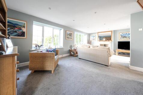 4 Towcester Road, Silverstone