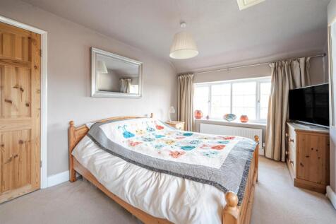 4 Towcester Road, Silverstone