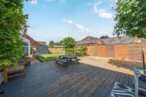 Rose Cottage, Browns Yard, Towcester (20).jpg