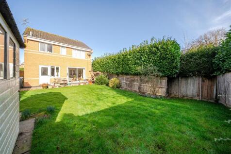 23 Acorn Way, Silverstone
