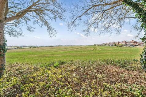 5 Paddock View, Old Stratford