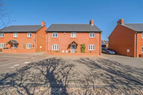 5 Paddock View, Old Stratford