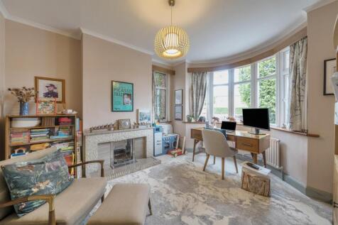 22 Stratford Road, Roade