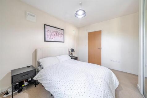 15 Reffield Close, Towcester (13).jpg