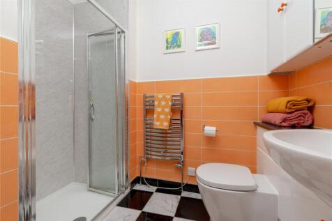 En Suite Shower Room