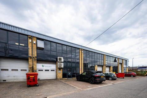 cap_ind_windsor_ground_018