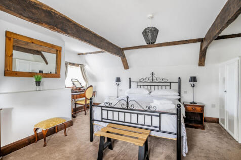 1349053-32-68c2d5...