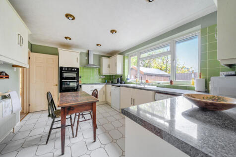 1377070-17-6911de...