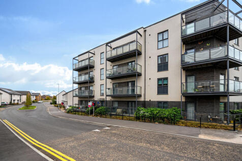 1365379-4-68ee403...