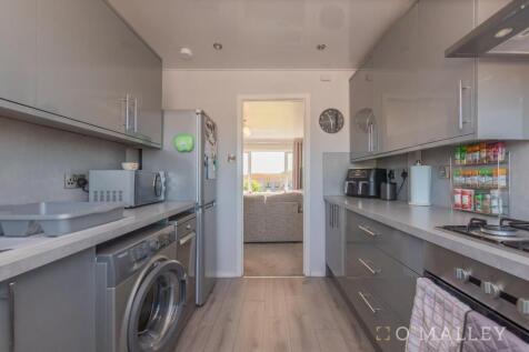 Kitchen 4