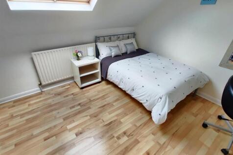 Bedroom 3.5.jpg