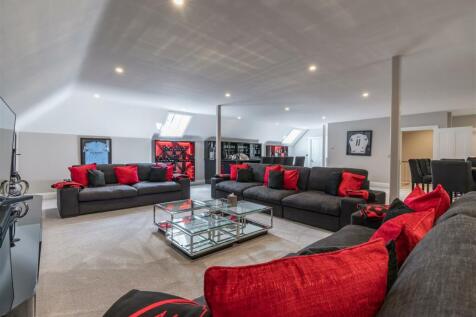 Entertainment Room