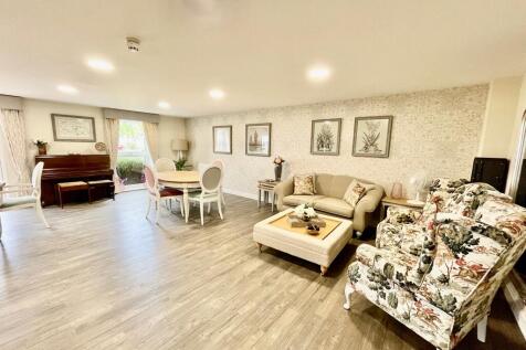 Communal Lounge