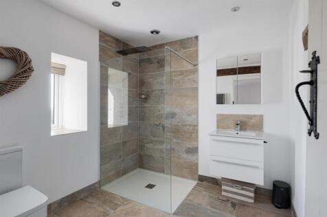 Bedroom Two En-Suite