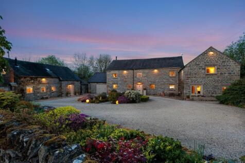 Evenin at The Levens