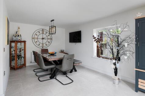 Kitchen/Diner/Family Room