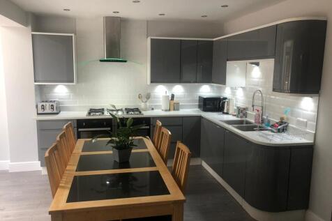 Oaktree Kitchen   (5