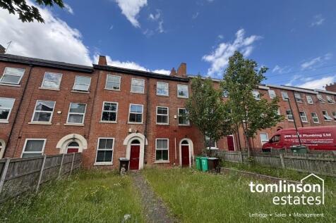 8 Bedroom terraced house - HMO