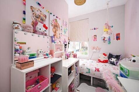 Rear Single Bedroom
