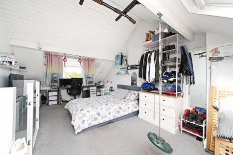 Spacious Attic Bedroom