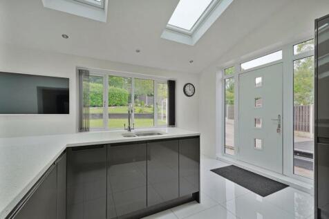 Open Plan Dining Kitchen 