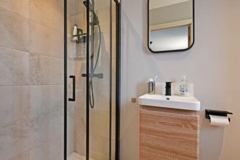 Ensuite Shower Room 
