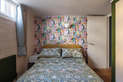 ACADEMY-APARTMENTS-32 (17).jpg