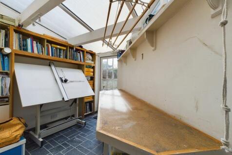 sun room/rear porch