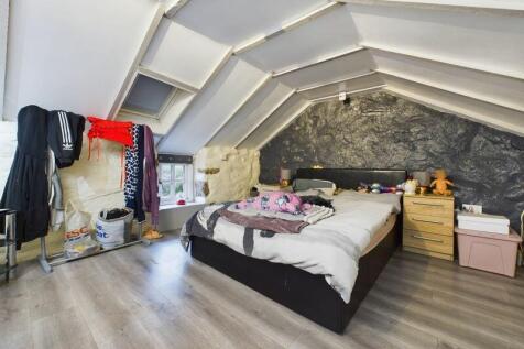 annexe bedroom