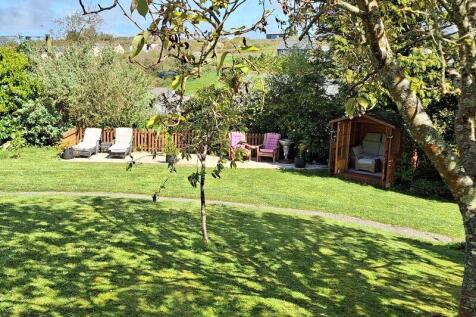 sun pario and summerhouse