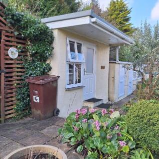 top patio outbuildings