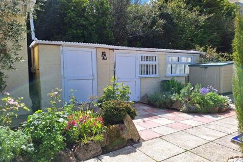 utility garage