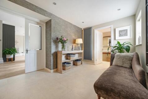 Rear Entrance Hall