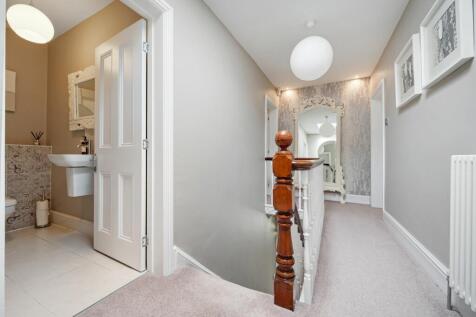 1st Floor Landing