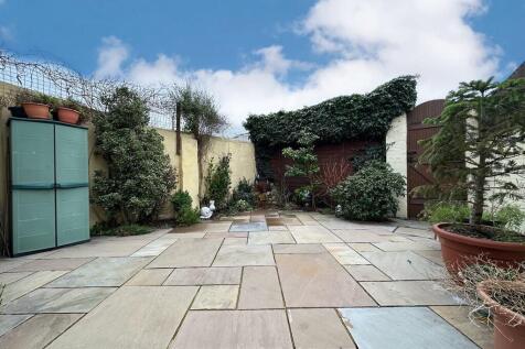 Property Image 16